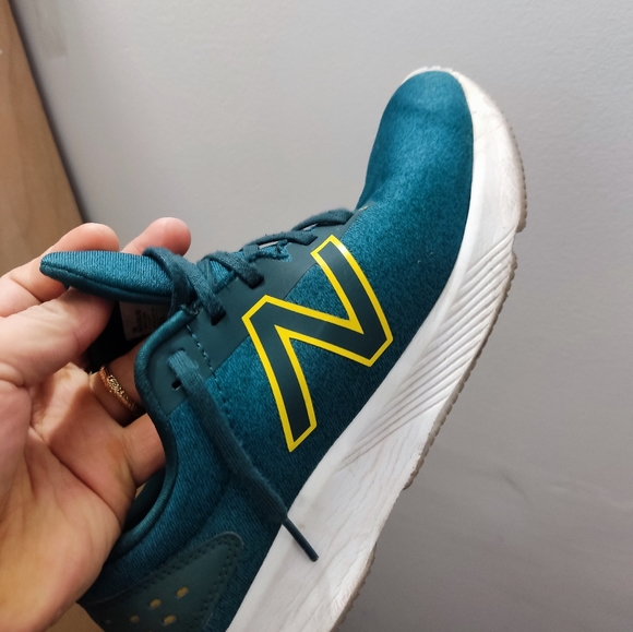 New Balance 360 - Picture 3 of 5